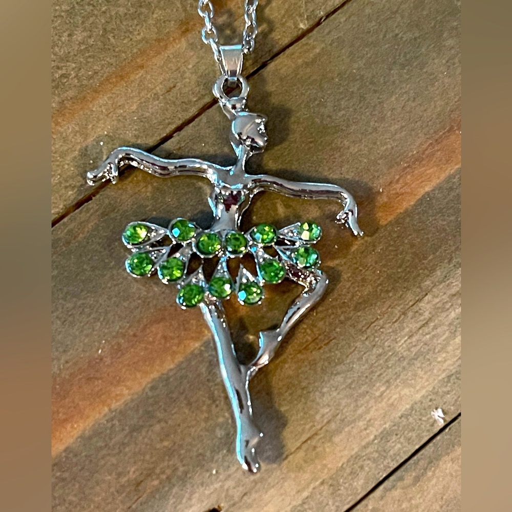 Ballet Dancer, Dancing Emerald Color Gemstones Necklace Silver Plated Ballerina - Picture 11 of 12
